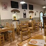 Rosa Πανσιόν 3*