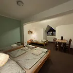 Rosa 3*