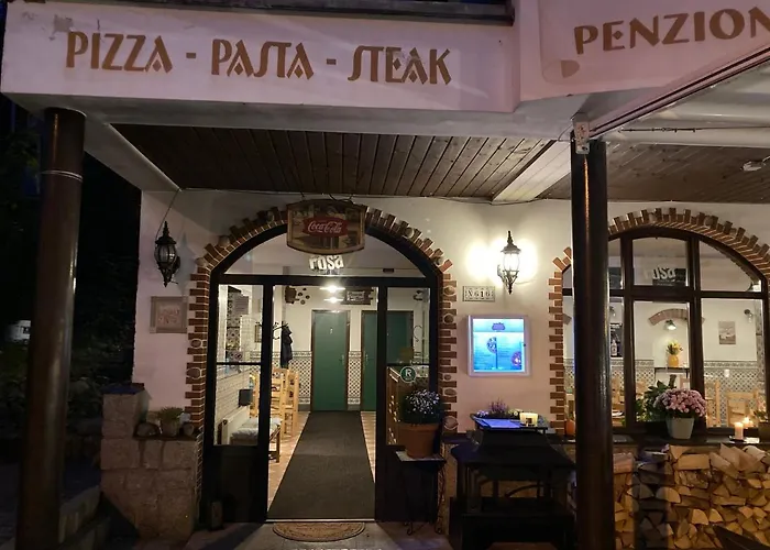 Konukevi Rosa 3*